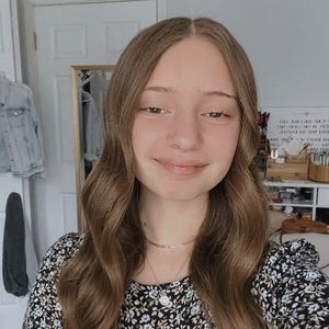 Meet your Posher, Brianna